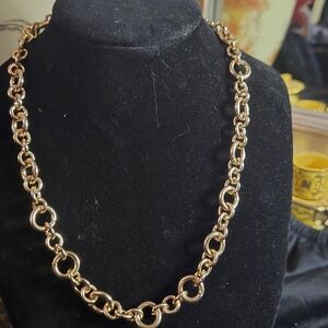 ⭐ STUNNING STARLITE VILLAGE Gold-Tone Chunky Chain Necklace – NWT